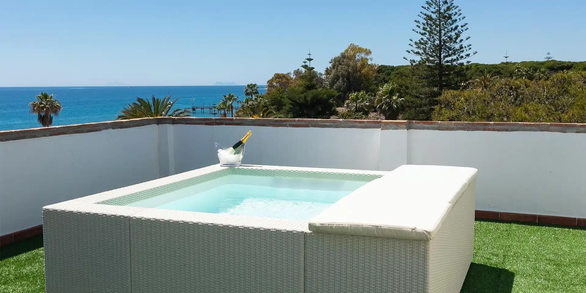 LAS CAÑAS BEACHFRONT HAVEN, Marbella Golden Mile, Imagen 6