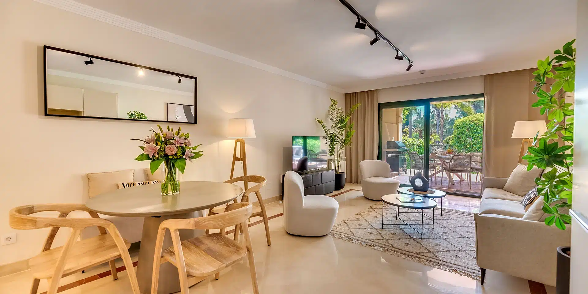 EL PALMERAL BRAND NEW APT, Nueva Andalucía, Imagen 1