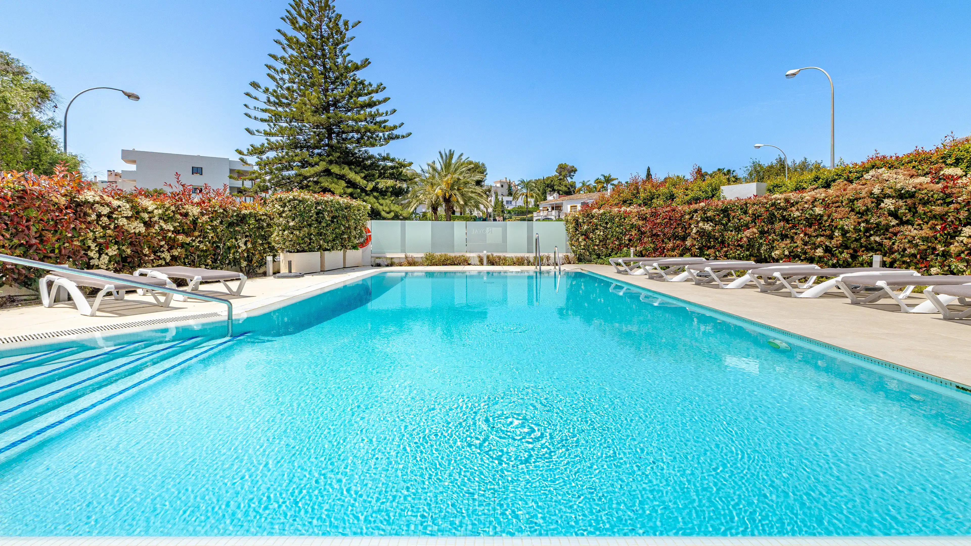 ROYAL BANÚS APARTMENT, Puerto Banús, Imagen 1